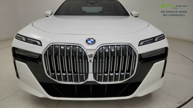 Used 2026 BMW 740i RWD image 24