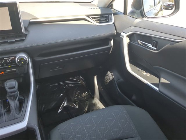 Certified 2025 Toyota RAV4 XLE w/ Convenience Package image 17
