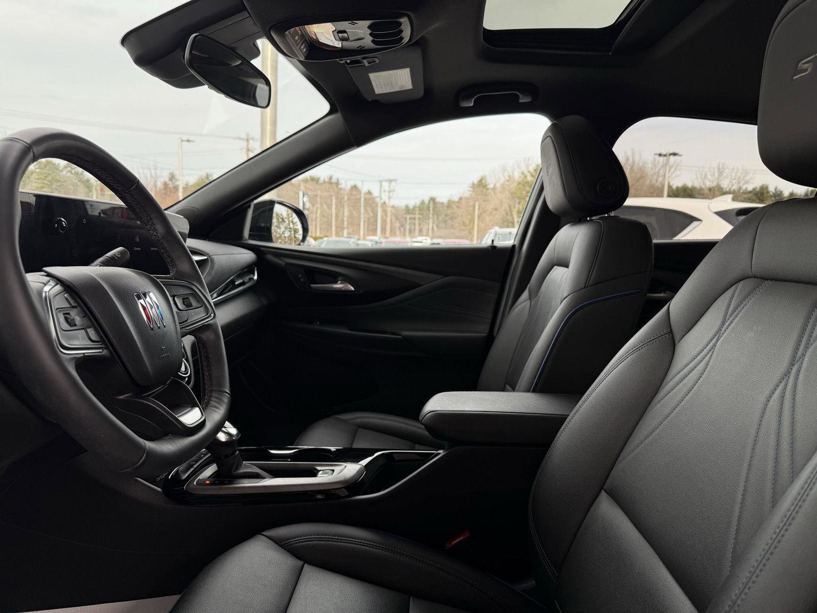 Used 2024 Buick Envista Sport Touring w/ Convenience I Package image 12