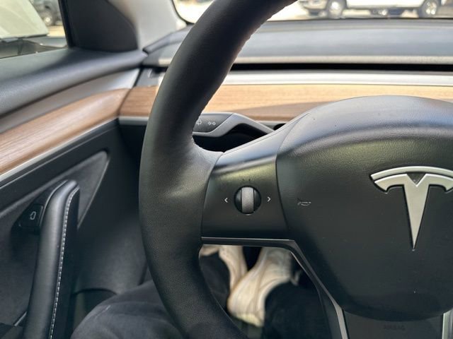 Used 2023 Tesla Model 3 Standard Range RWD image 22