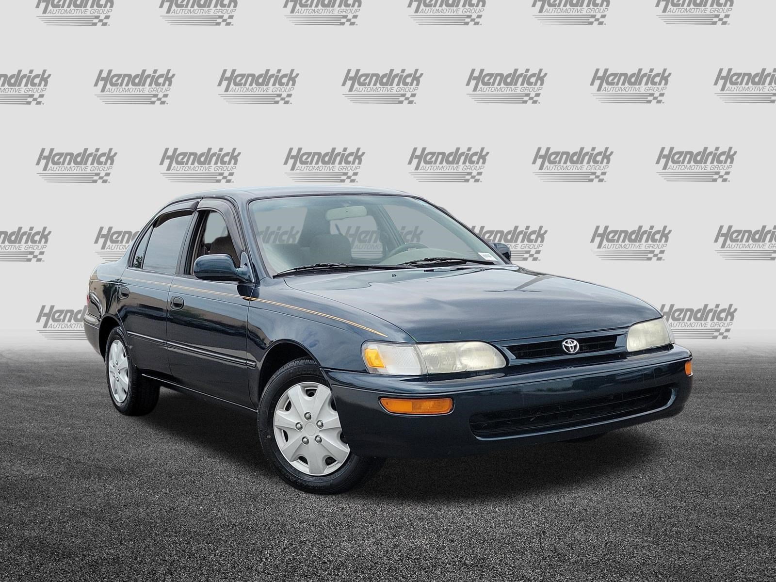 Used 1996 Toyota Corolla DX FWD image 2
