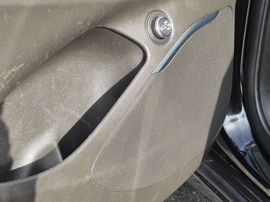 Used 2024 Buick Enclave Essence FWD image 26