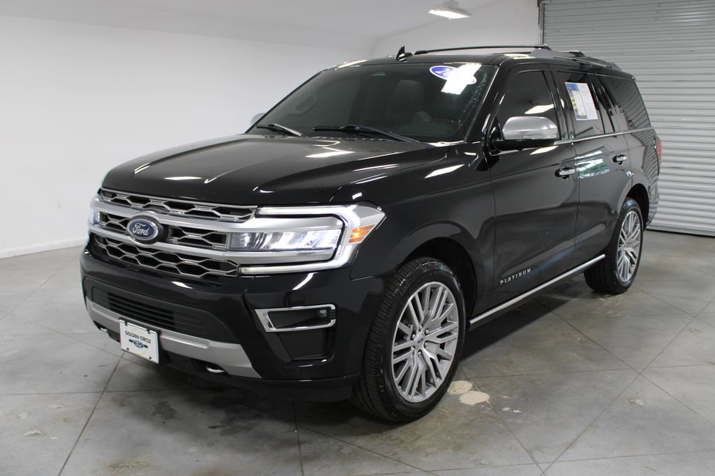 Used 2023 Ford Expedition Platinum AWD/4WD image 4