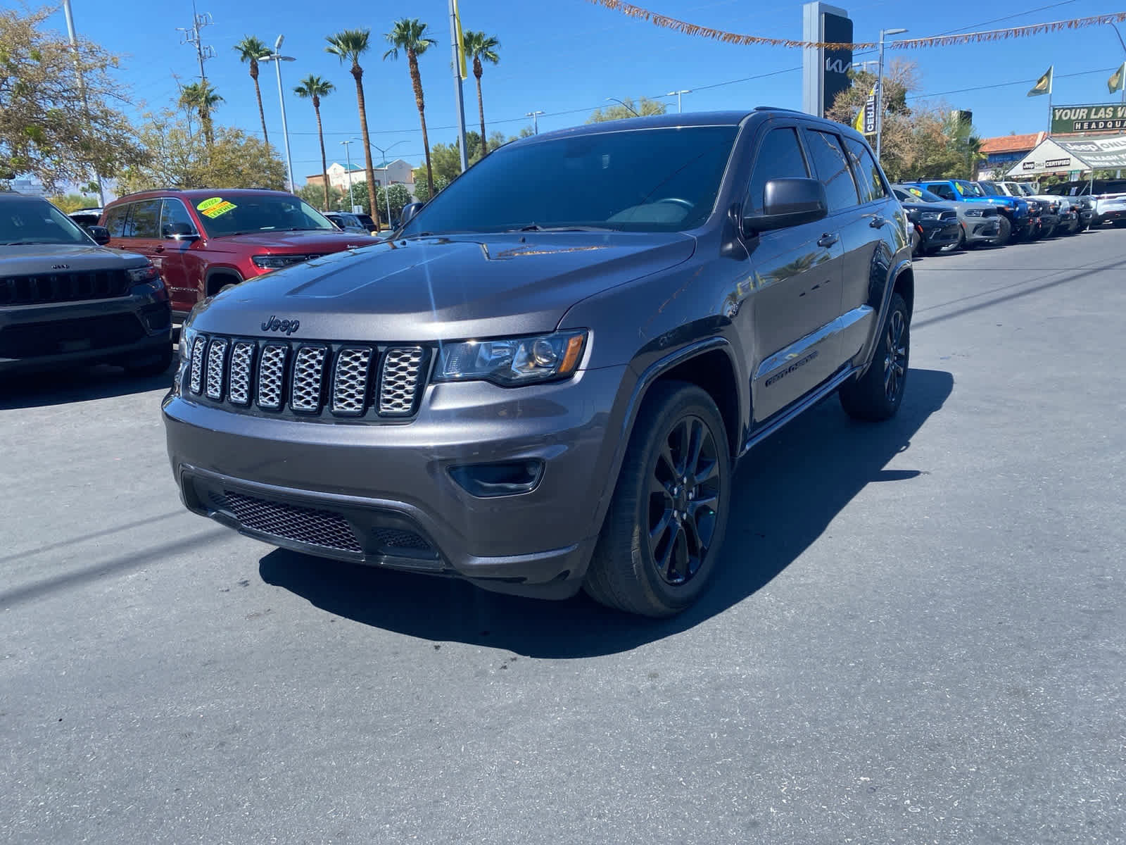 Used 2020 Jeep Grand Cherokee Altitude