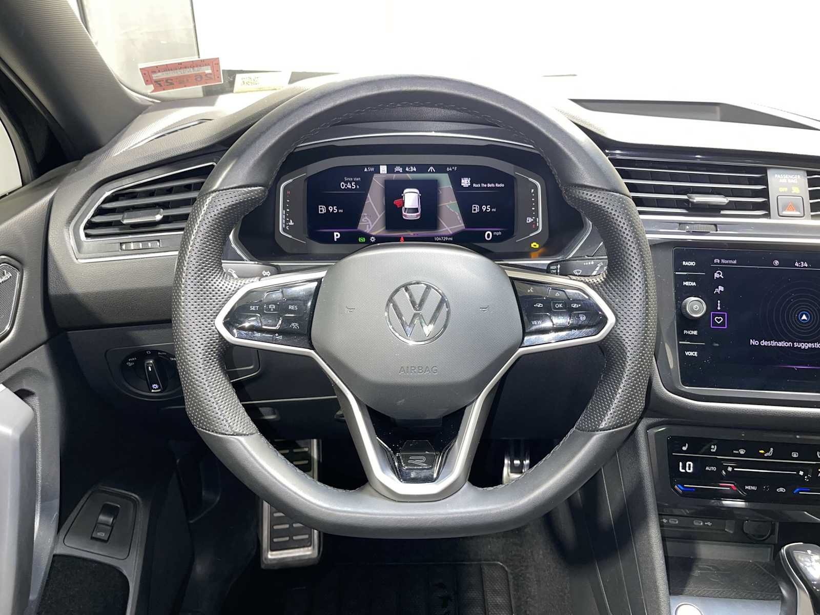 Used 2022 Volkswagen Tiguan SEL R-Line AWD/4WD image 15