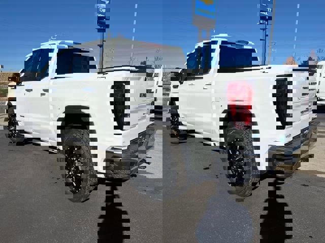 Certified 2024 GMC Sierra 1500 SLT image 5