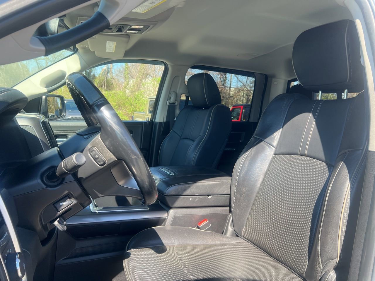 Used 2015 RAM 1500 Limited image 17