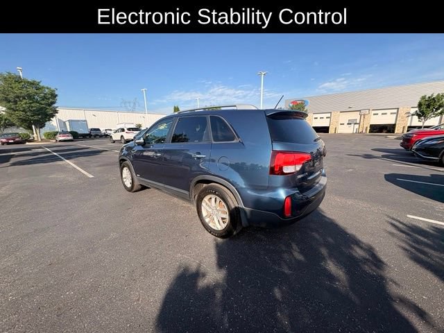 Used 2014 Kia Sorento LX w/ Touring Package (LX) AWD/4WD image 5