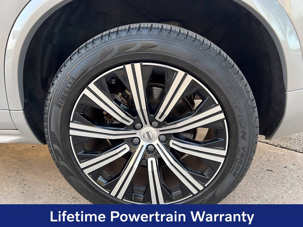 Certified 2024 Volvo XC90 B6 Plus w/ Protection Package Premier AWD/4WD image 9
