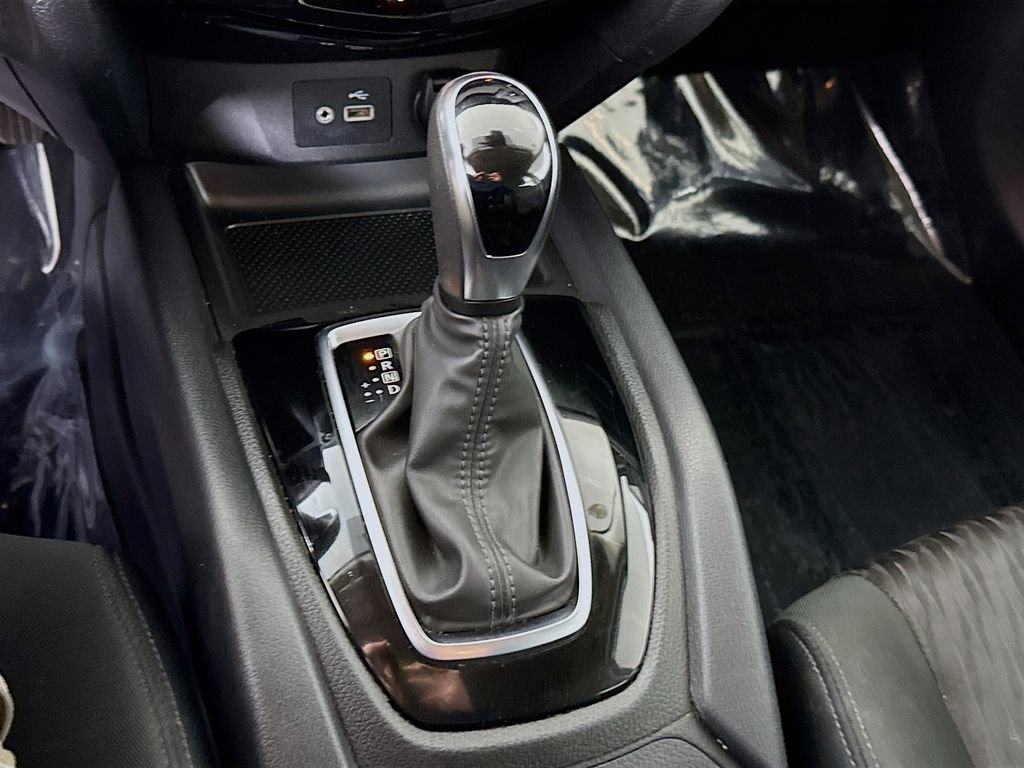 Used 2020 Nissan Rogue S FWD image 8