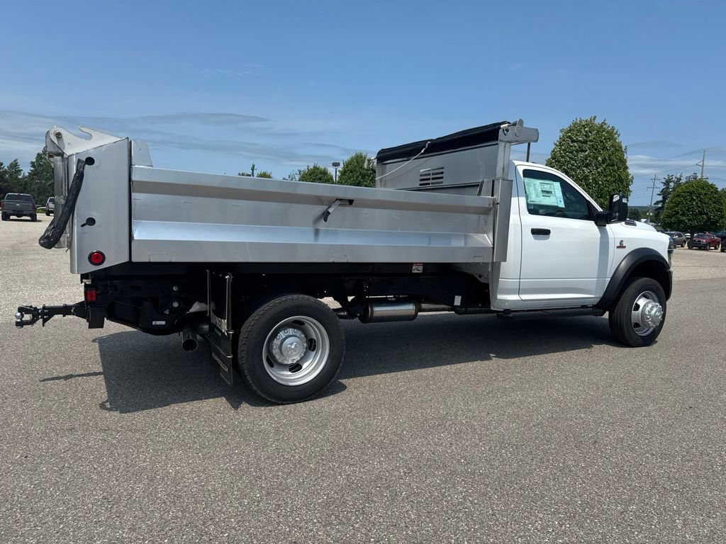 New 2026 RAM 5500 Tradesman w/ Chrome Appearance Group AWD/4WD image 15
