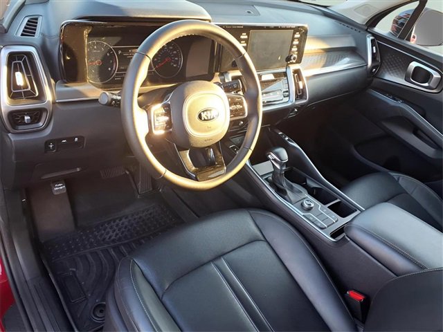 Used 2021 Kia Sorento S image 19