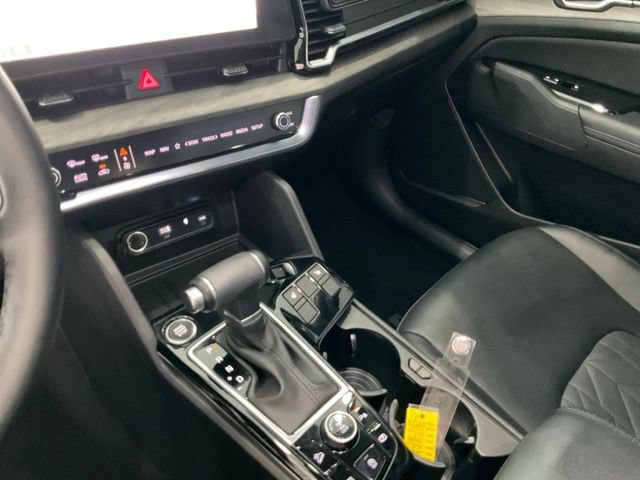 Used 2025 Kia Sportage X-Line w/ Premium Package AWD/4WD image 13