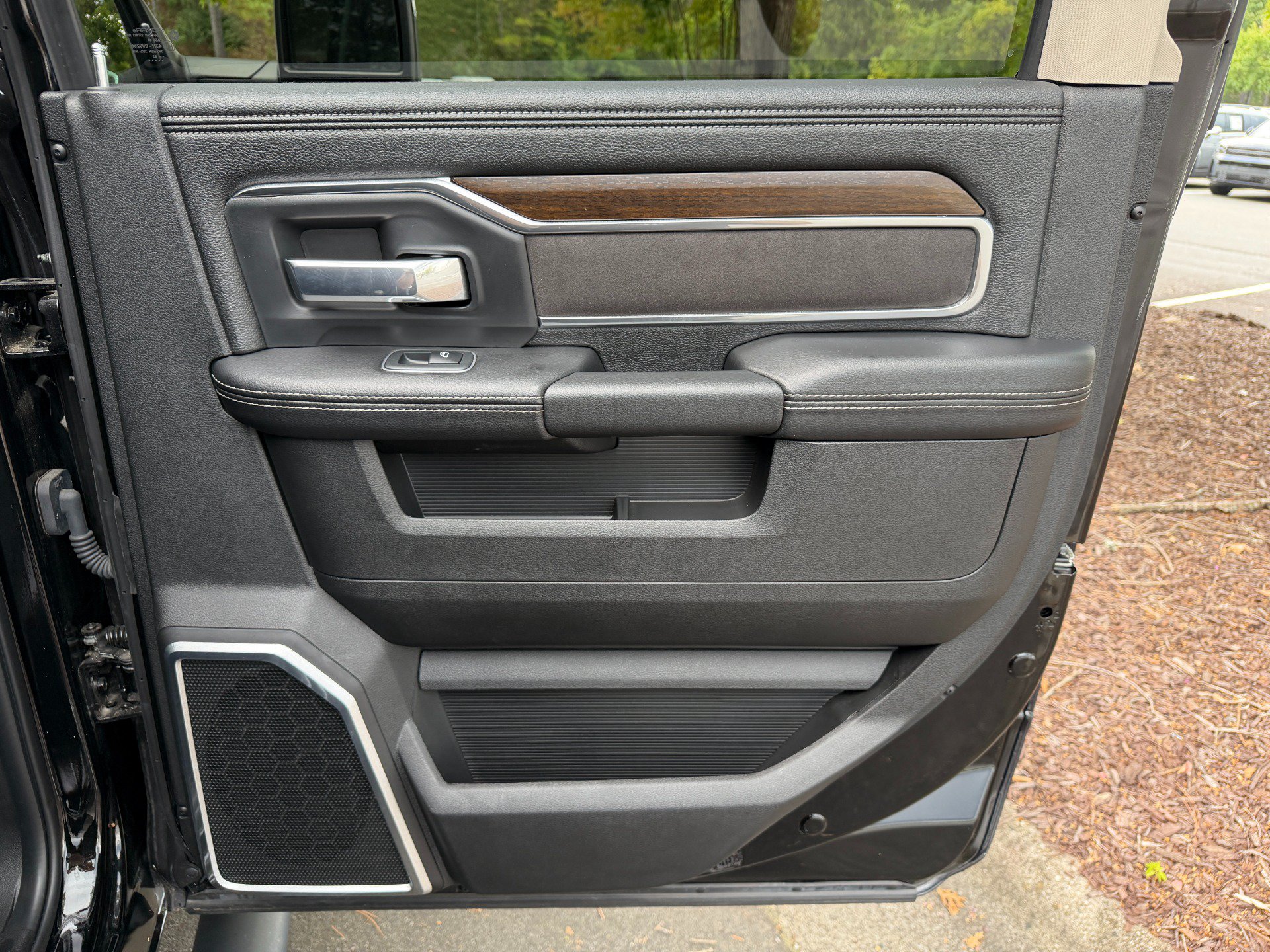 Used 2023 RAM 4500 Laramie AWD/4WD image 72