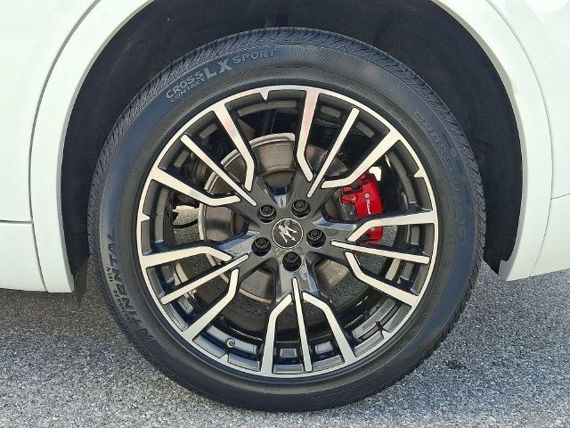Certified 2024 Maserati Grecale Modena AWD/4WD image 15