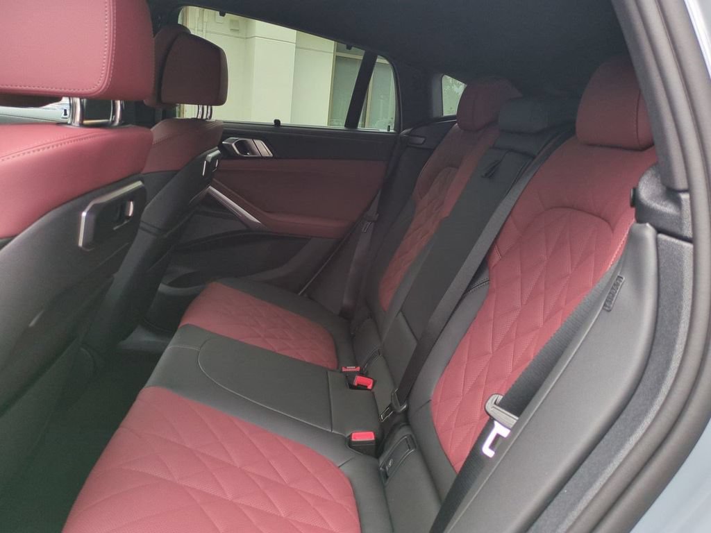 New 2027 BMW X6 M60i AWD/4WD image 14
