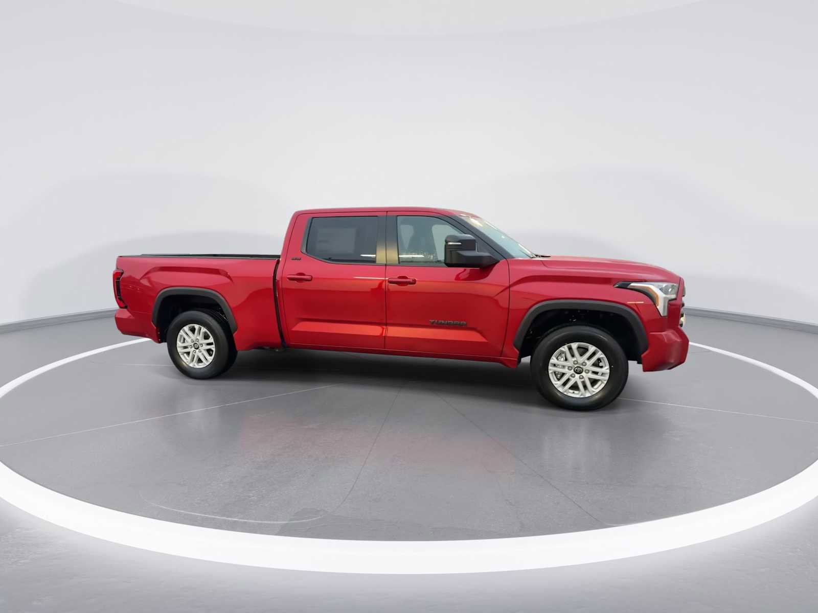 New 2025 Toyota Tundra SR5 image 9