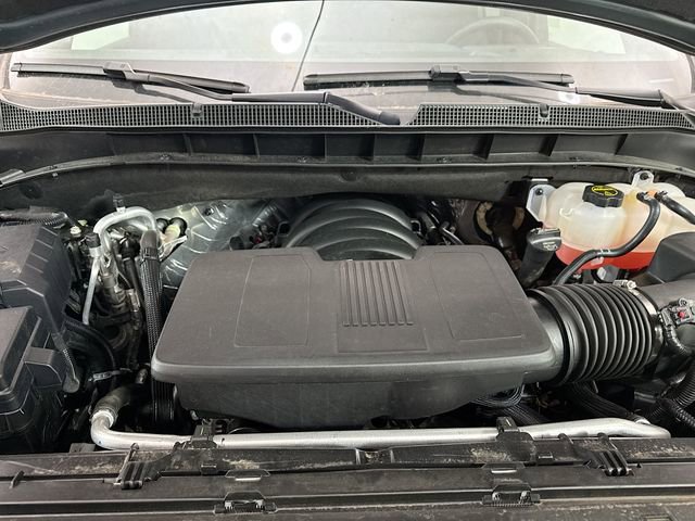 Used 2025 Chevrolet Suburban Z71 w/ Comfort Package image 36