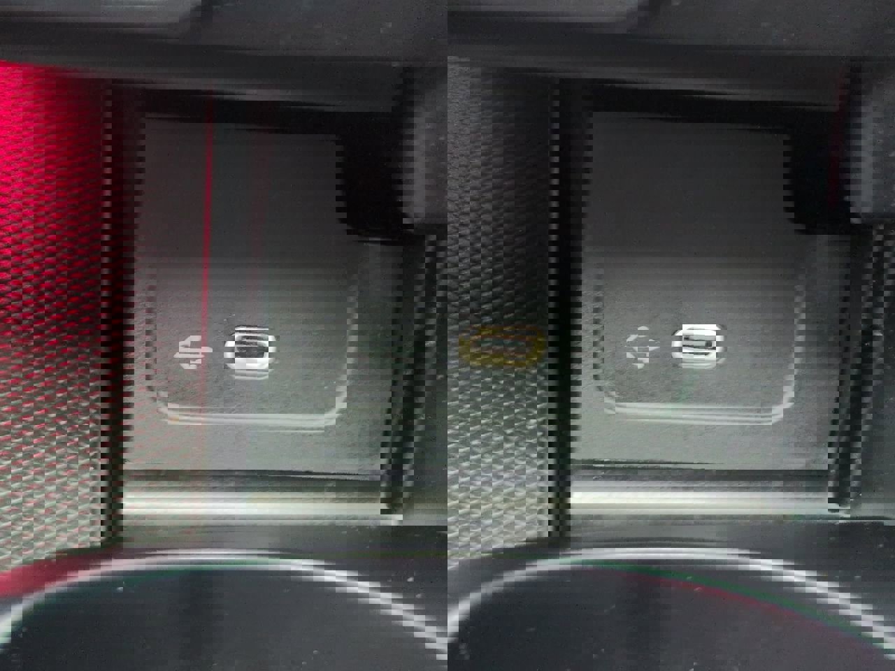 Used 2023 Mercedes-Benz C 300 Sedan image 32