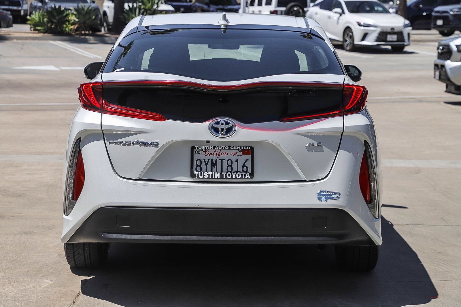 Certified 2022 Toyota Prius Prime XLE FWD image 7
