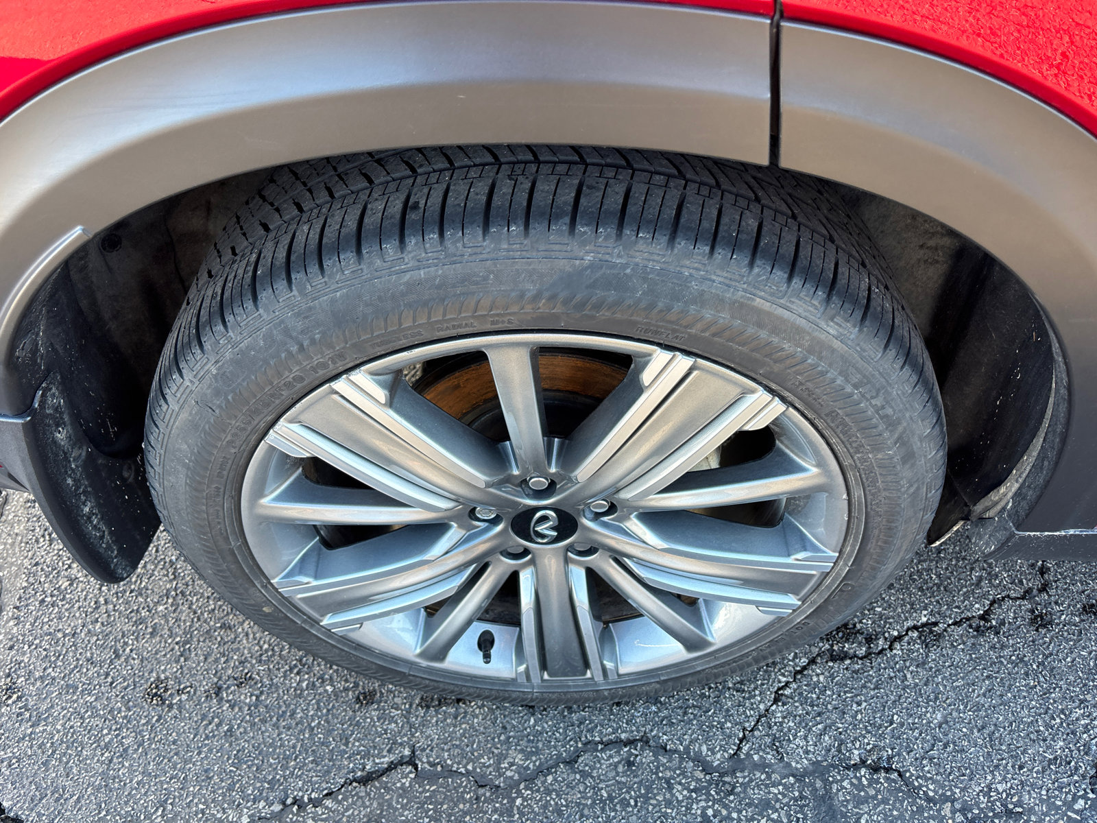 Used 2021 INFINITI QX50 Sensory w/ Accent Package image 10