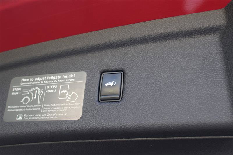 Used 2022 INFINITI QX50 Sensory image 24