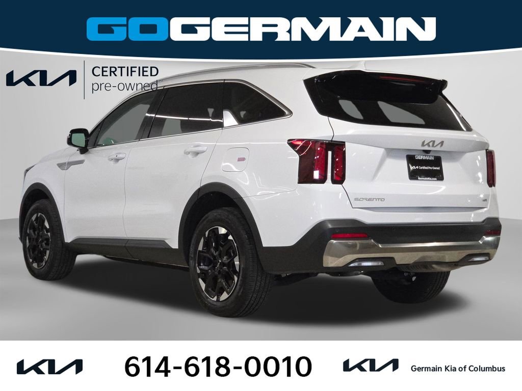 Certified 2025 Kia Sorento S AWD/4WD image 11