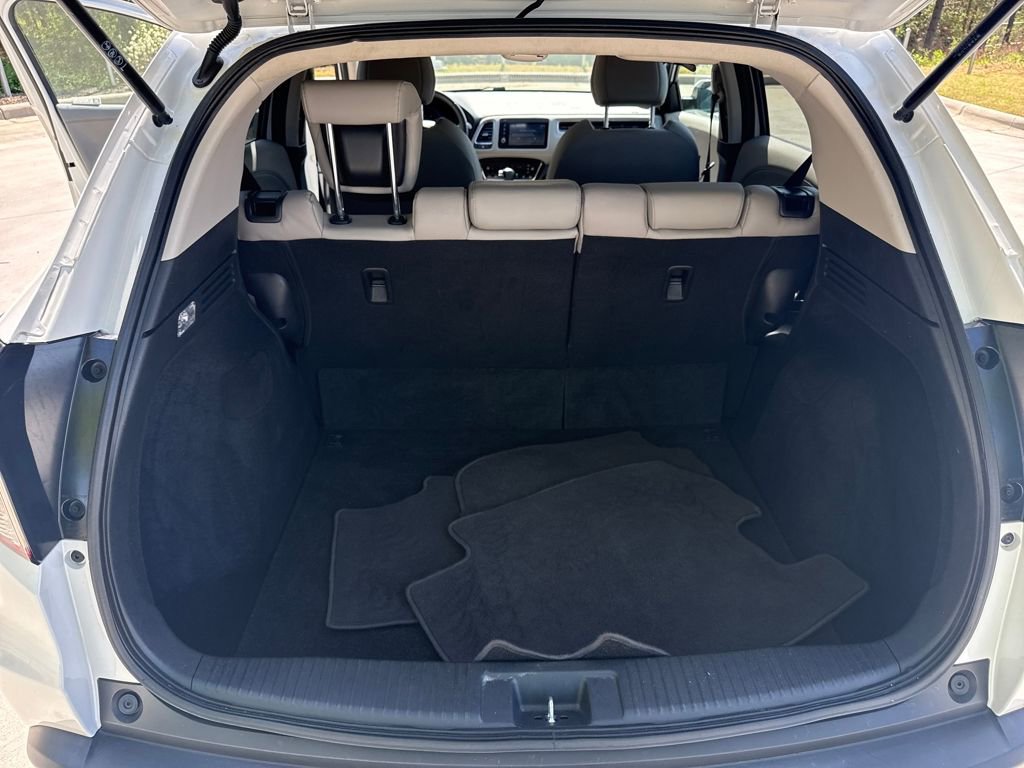 Used 2021 Honda HR-V EX-L image 31