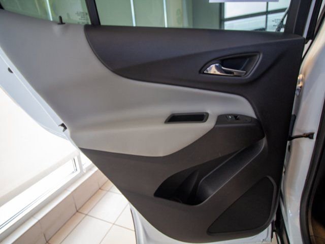 Certified 2024 Chevrolet Equinox LT image 9
