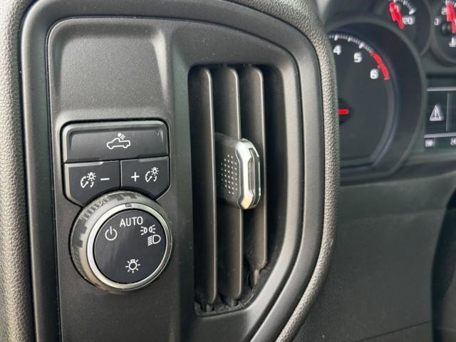 Certified 2025 Chevrolet Silverado 2500 Custom w/ Custom Convenience Package image 21