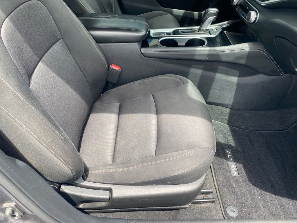 Used 2023 Nissan Altima 2.5 SV AWD/4WD image 19