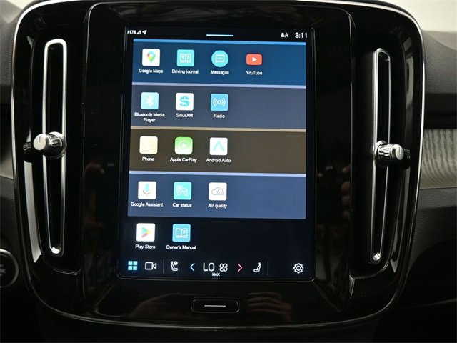 Used 2024 Volvo XC40 B5 Plus w/ Protection Package Premier image 15