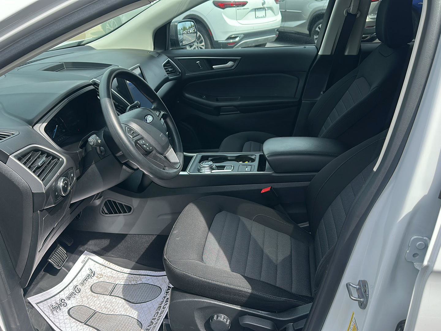 Used 2024 Ford Edge SE AWD/4WD image 17
