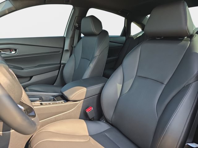 Used 2025 Honda Accord Sport image 17