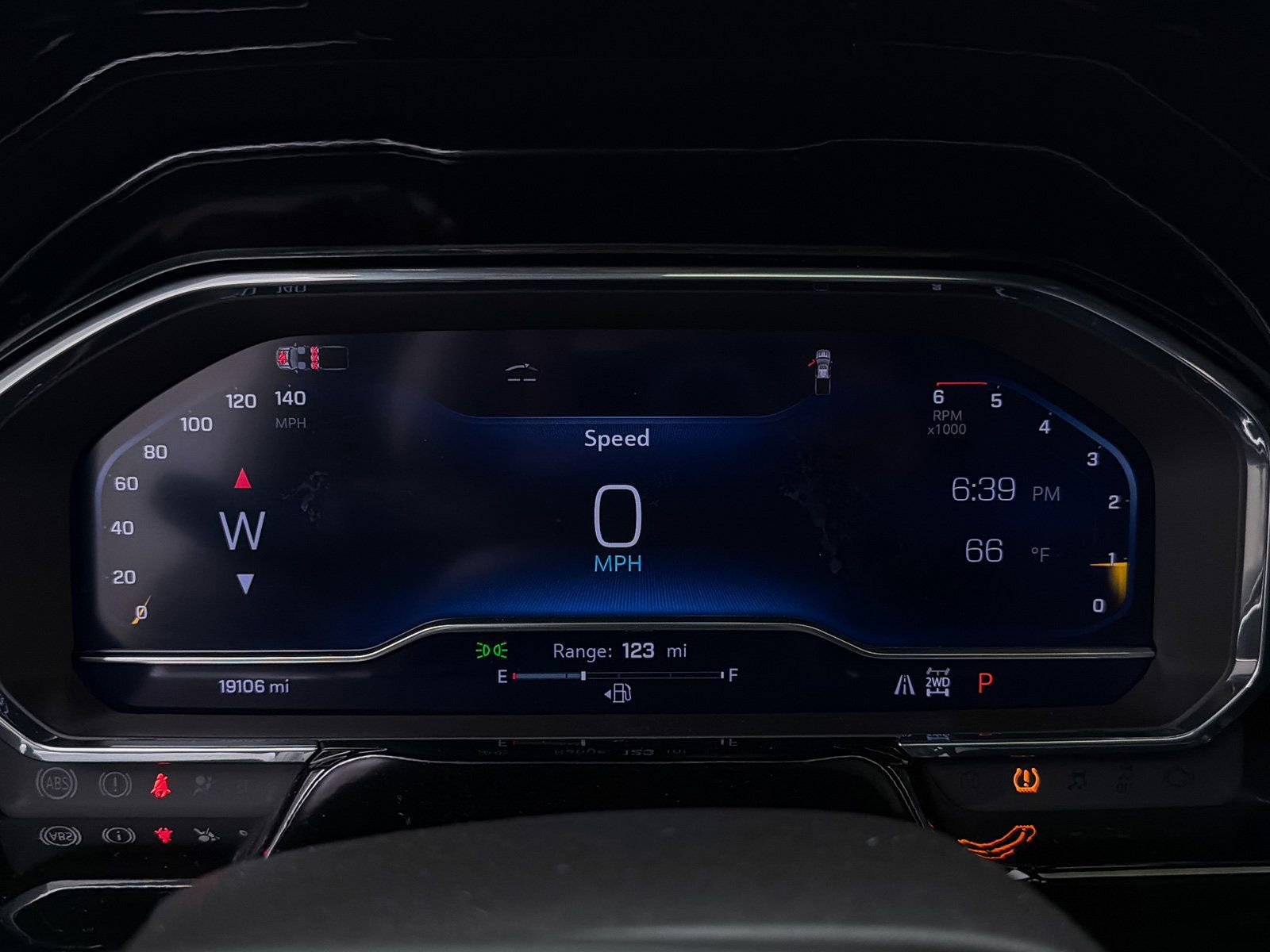 Used 2025 Chevrolet Silverado 1500 ZR2 w/ Technology Package image 23