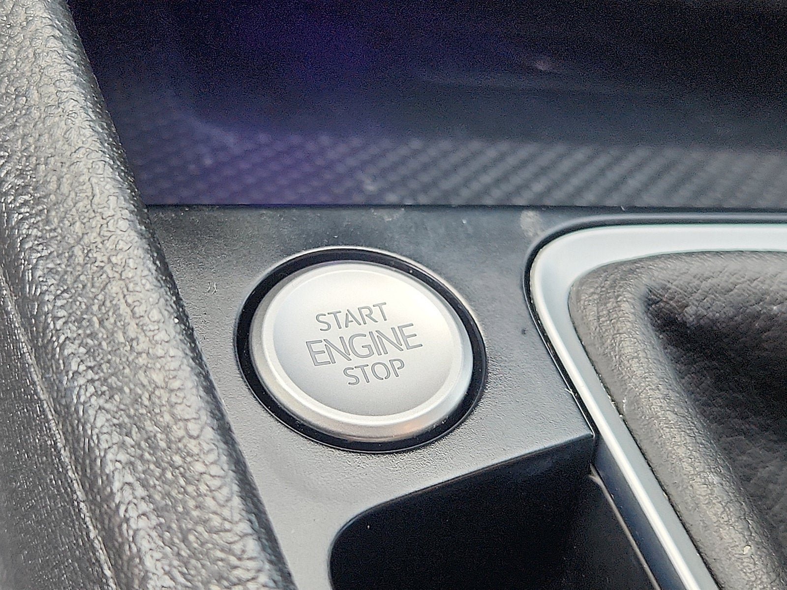 Certified 2024 Volkswagen Jetta SEL FWD image 22