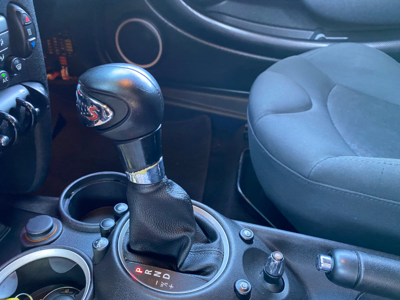 Used 2015 MINI Cooper Roadster S image 38