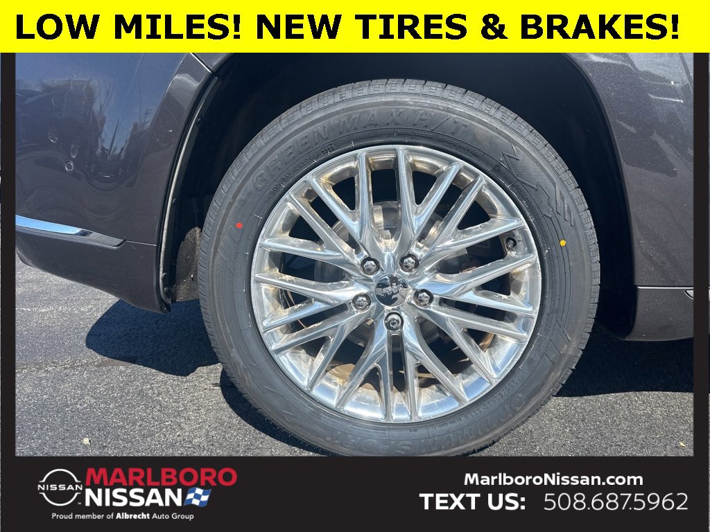 Used 2017 Jeep Grand Cherokee Summit image 9