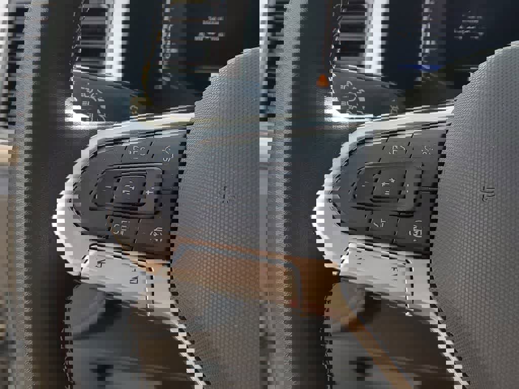 Used 2023 Volkswagen Atlas Cross Sport SE w/ Black Wheel Package image 26