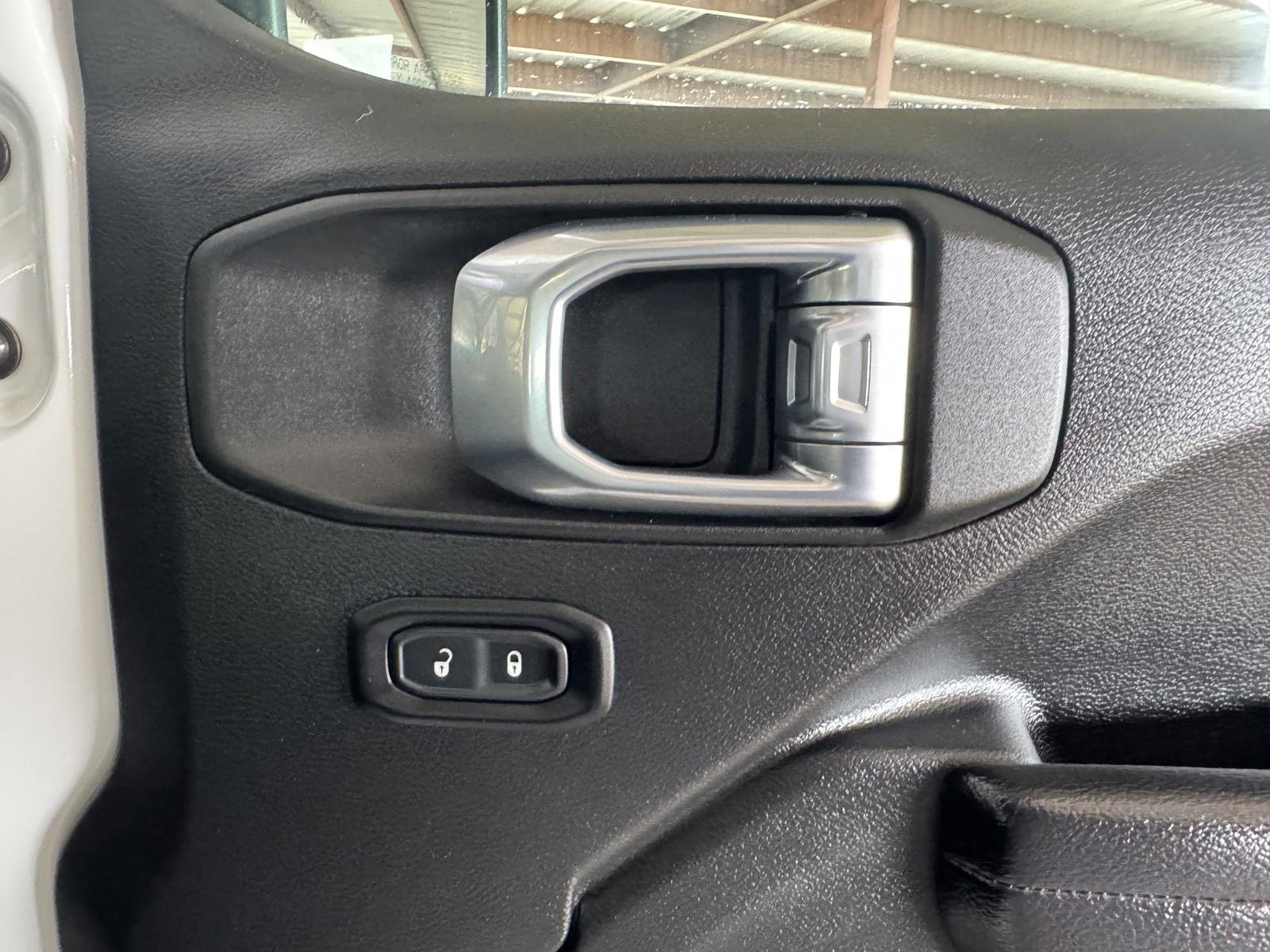 Used 2021 Jeep Wrangler Unlimited Sport image 38