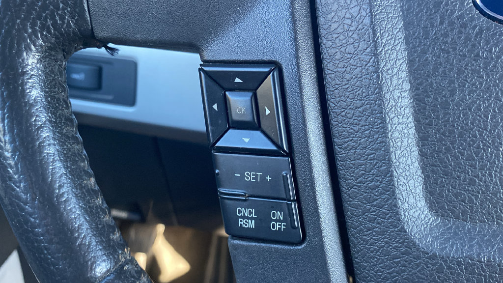 Used 2014 Ford F150 Lariat w/ Equipment Group 502A Luxury AWD/4WD image 21