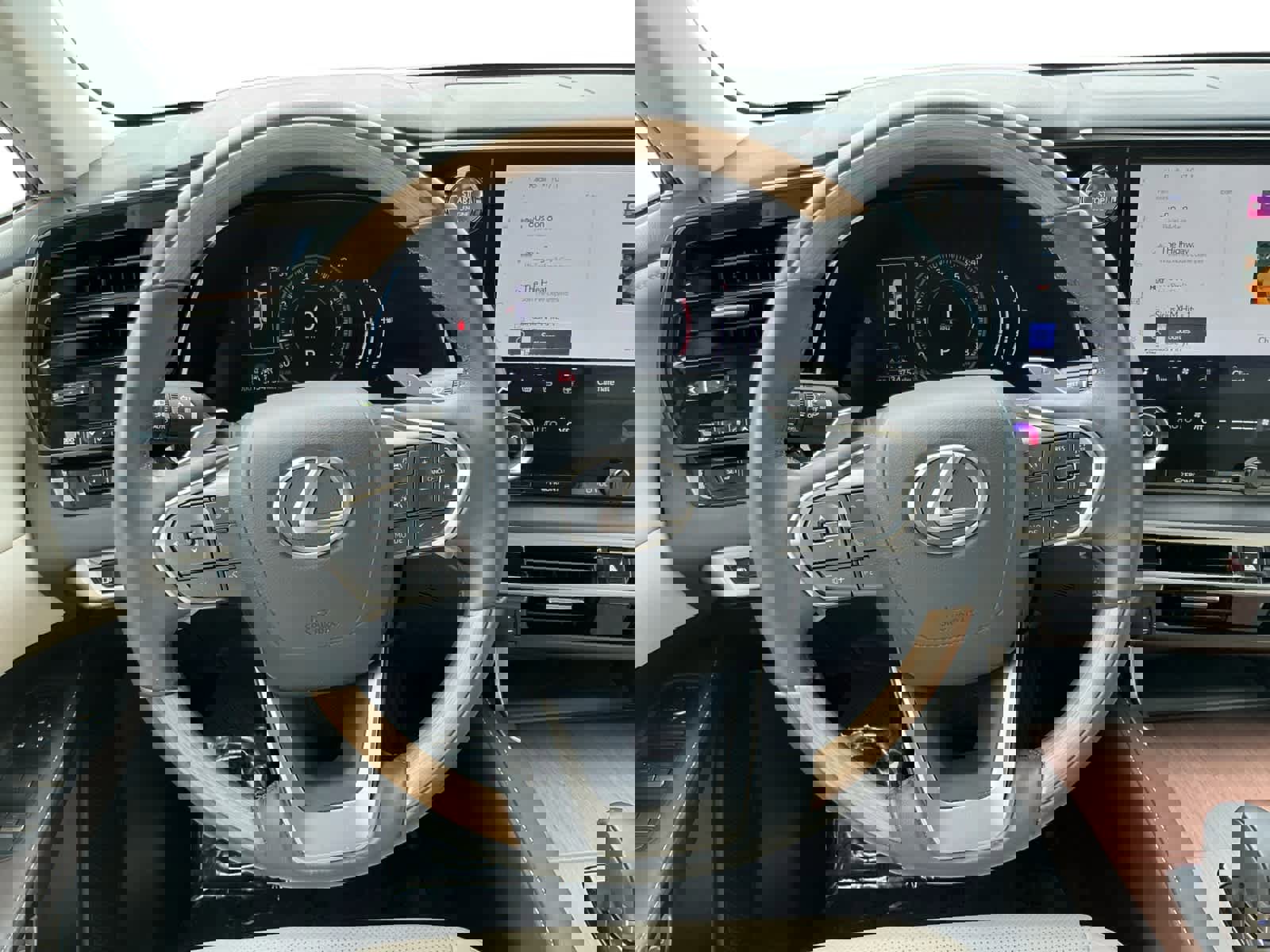 Used 2023 Lexus RX 350 Premium Plus image 12