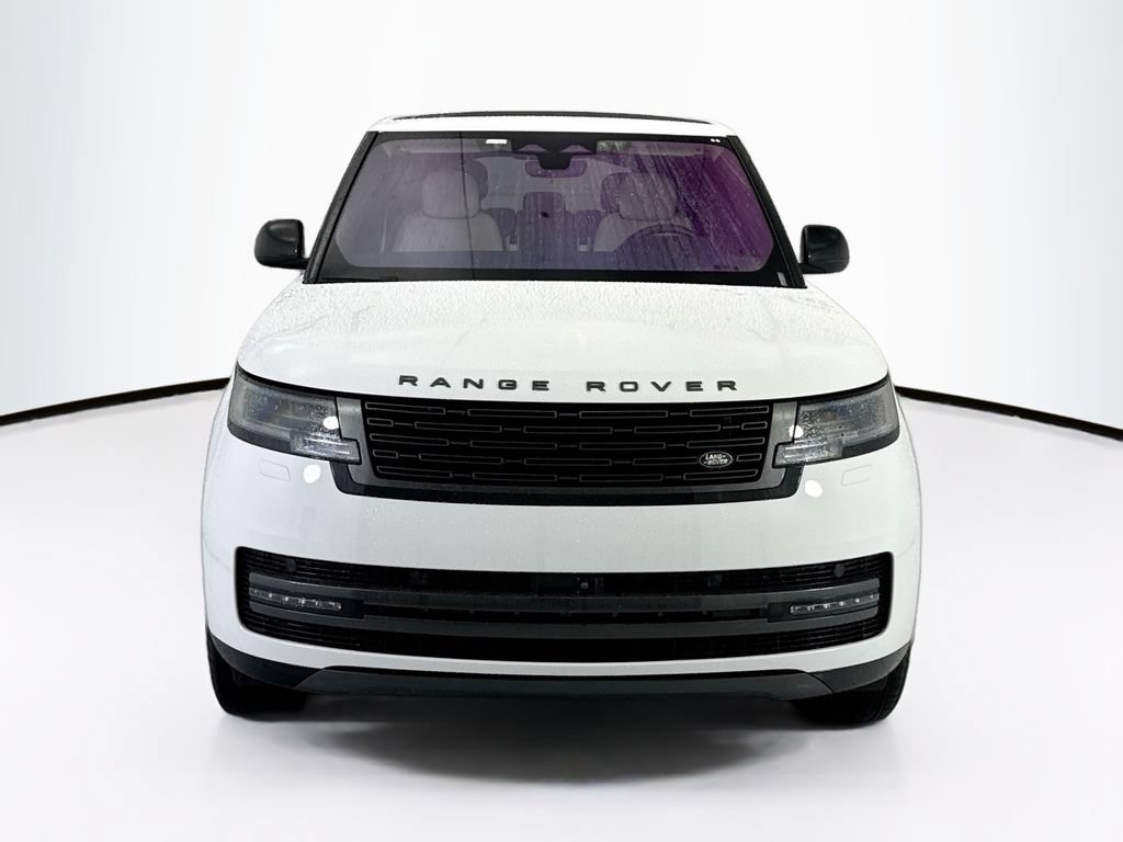 Used 2023 Land Rover Range Rover Long Wheelbase SE AWD/4WD image 2