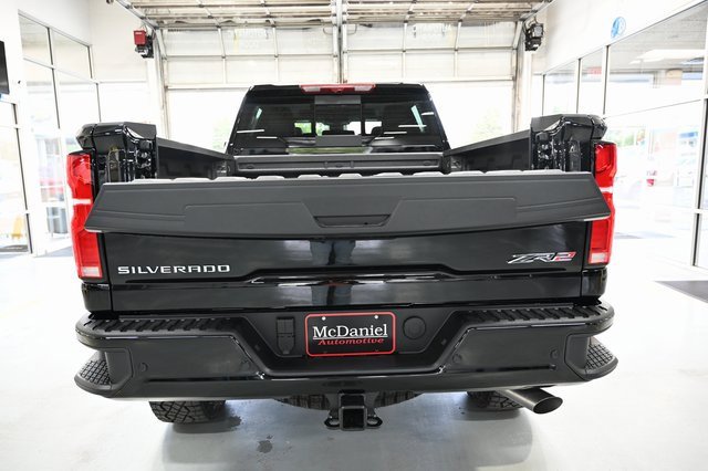 New 2026 Chevrolet Silverado 2500 ZR2 w/ LPO, Dark Essentials Package image 7