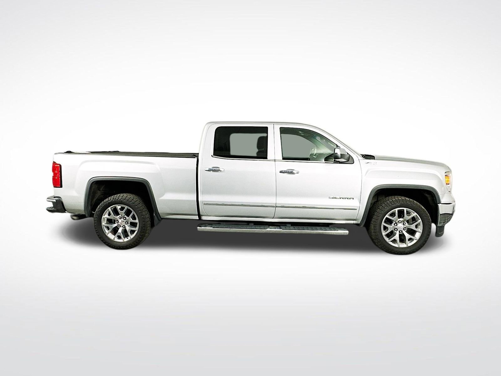 Used 2015 GMC Sierra 1500 SLT w/ SLT Crew Cab Value Package AWD/4WD image 9
