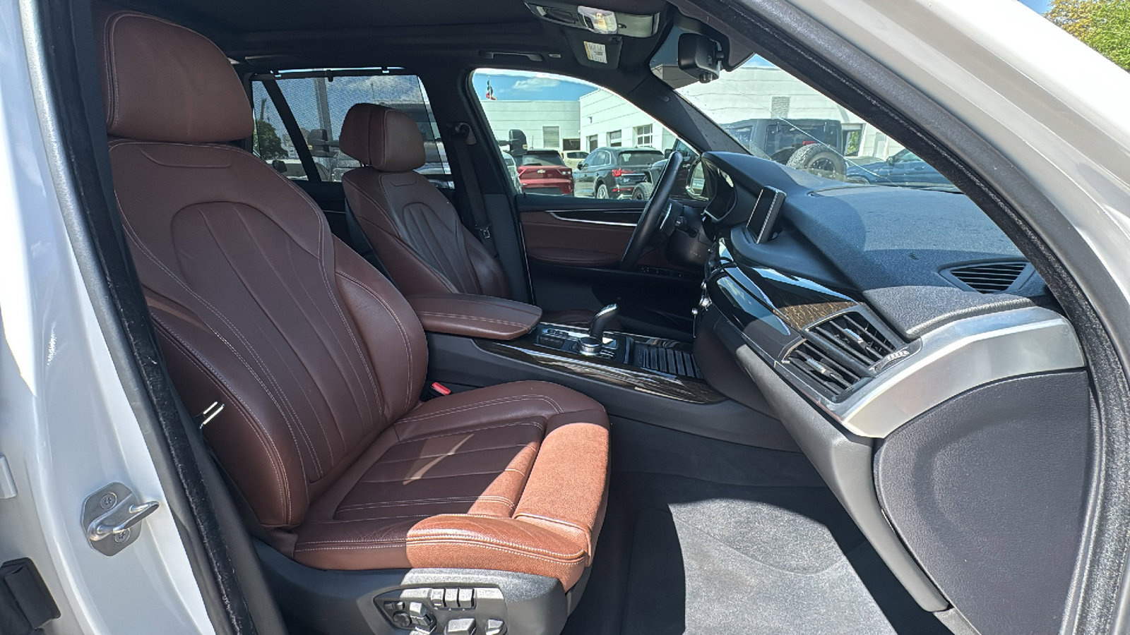 Used 2018 BMW X5 xDrive50i AWD/4WD image 31