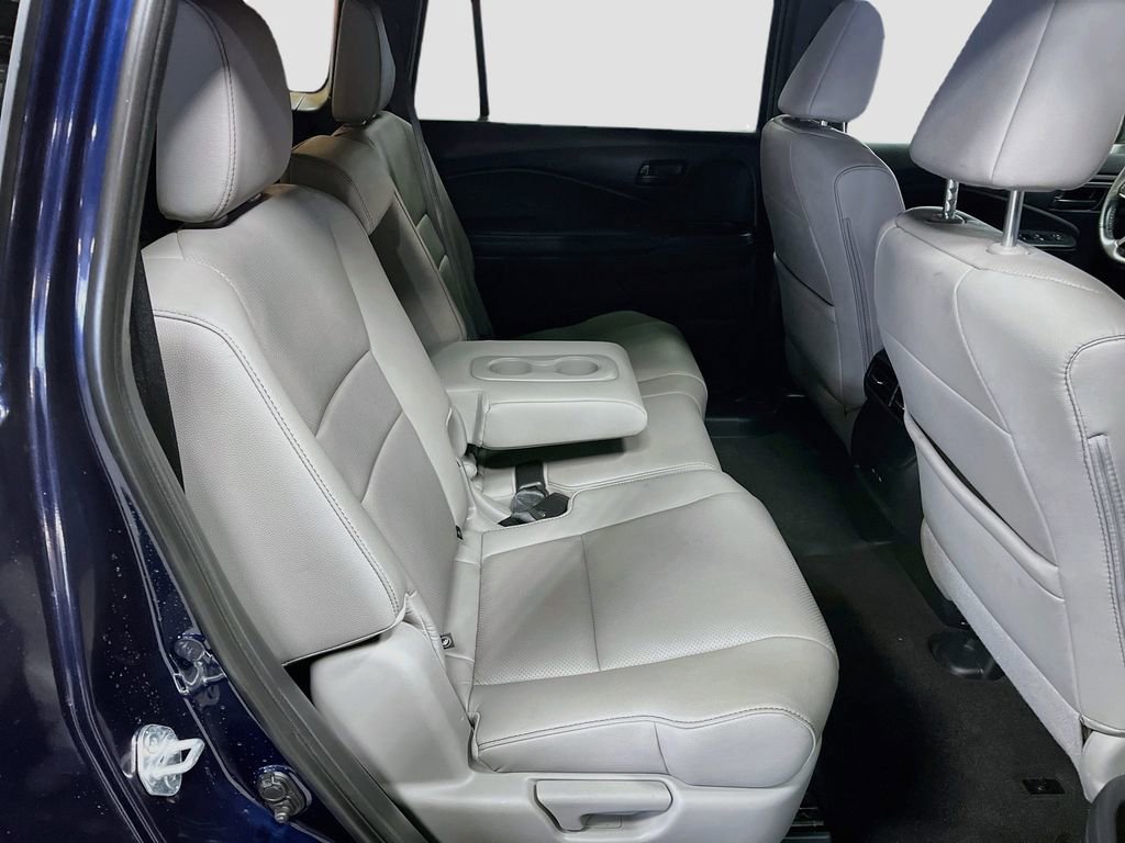 Used 2025 Honda Passport EX-L image 28