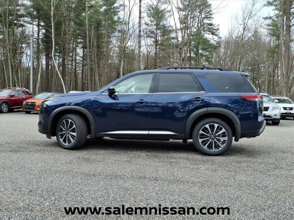 New 2026 Nissan Pathfinder Platinum w/ Cargo Package image 9