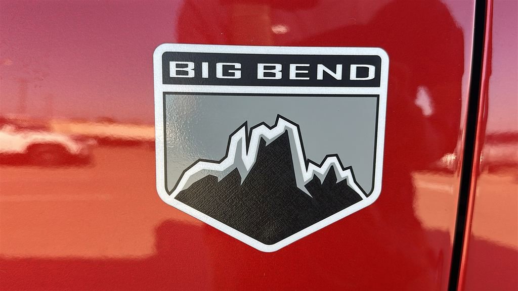 Used 2024 Ford Bronco Big Bend image 5