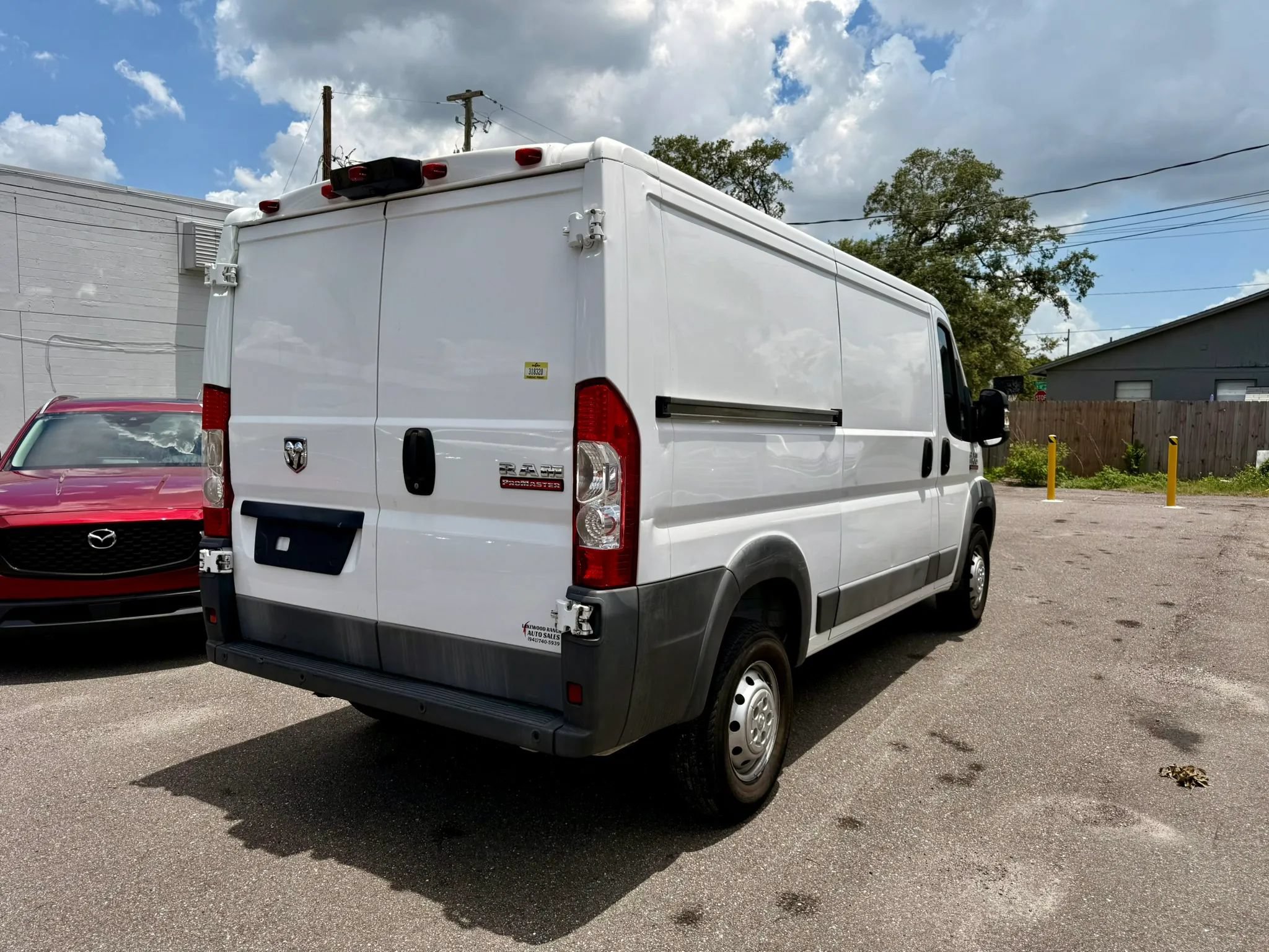 Used 2017 RAM ProMaster 1500 FWD image 5